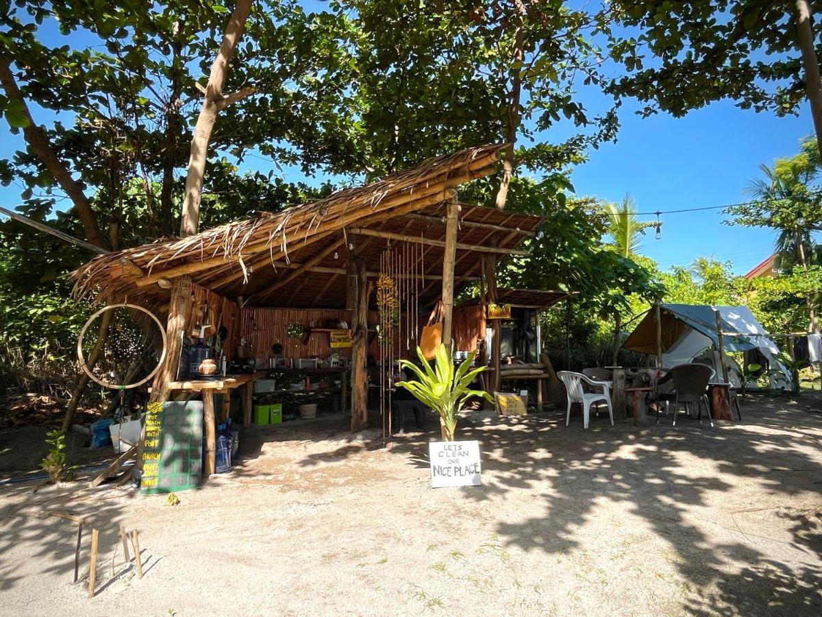 Tribal Huts Community Hostel Daanbantayan Luaran gambar