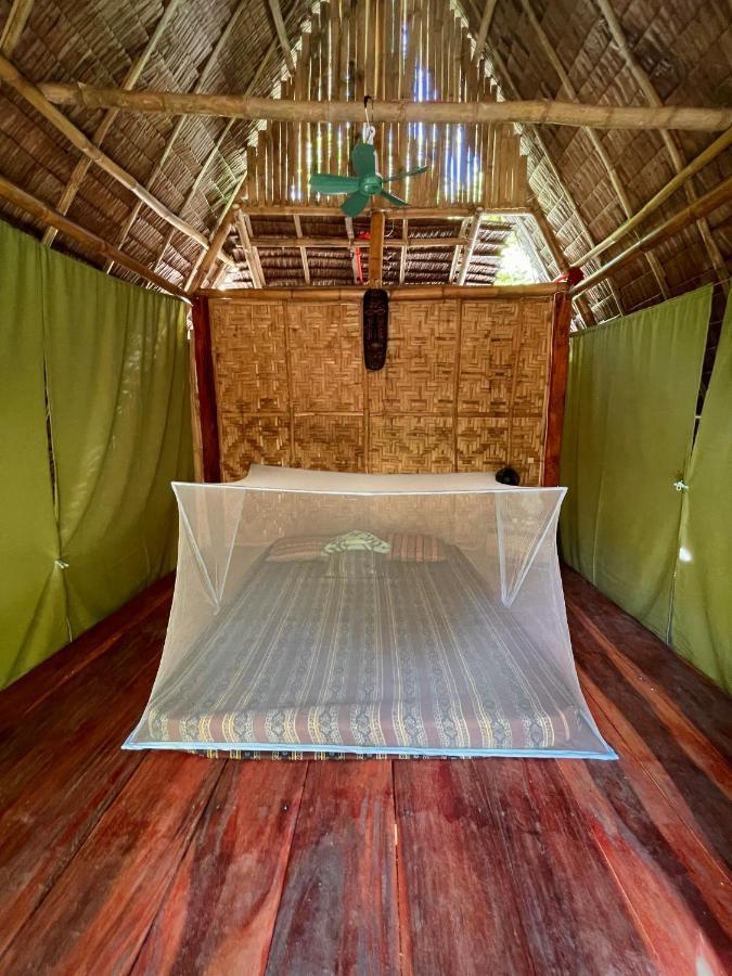 Tribal Huts Community Hostel Daanbantayan Luaran gambar